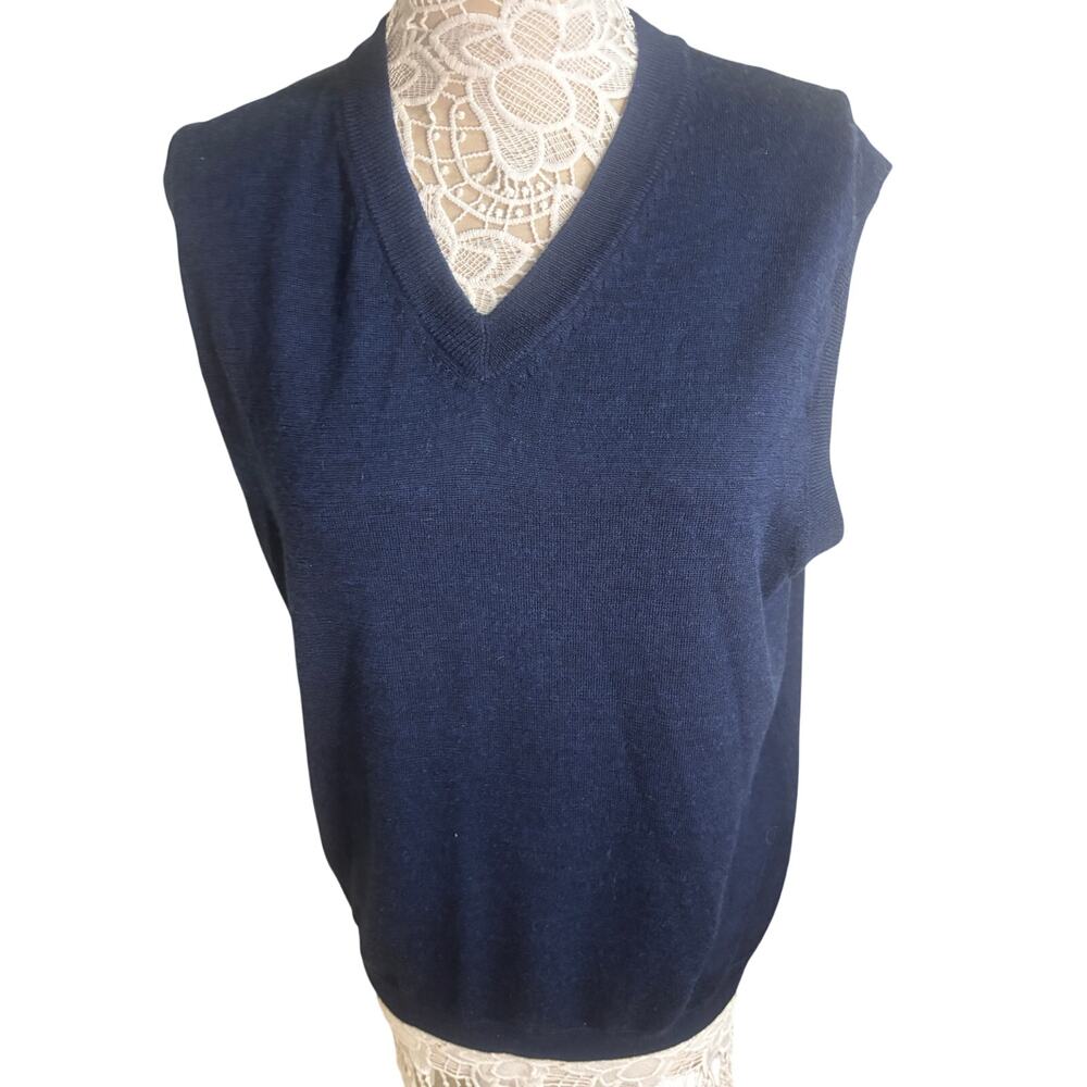 Classic Navy Merino Wool Vest L • Lightweight • Cozy Fall/Winter Layer-Womens L